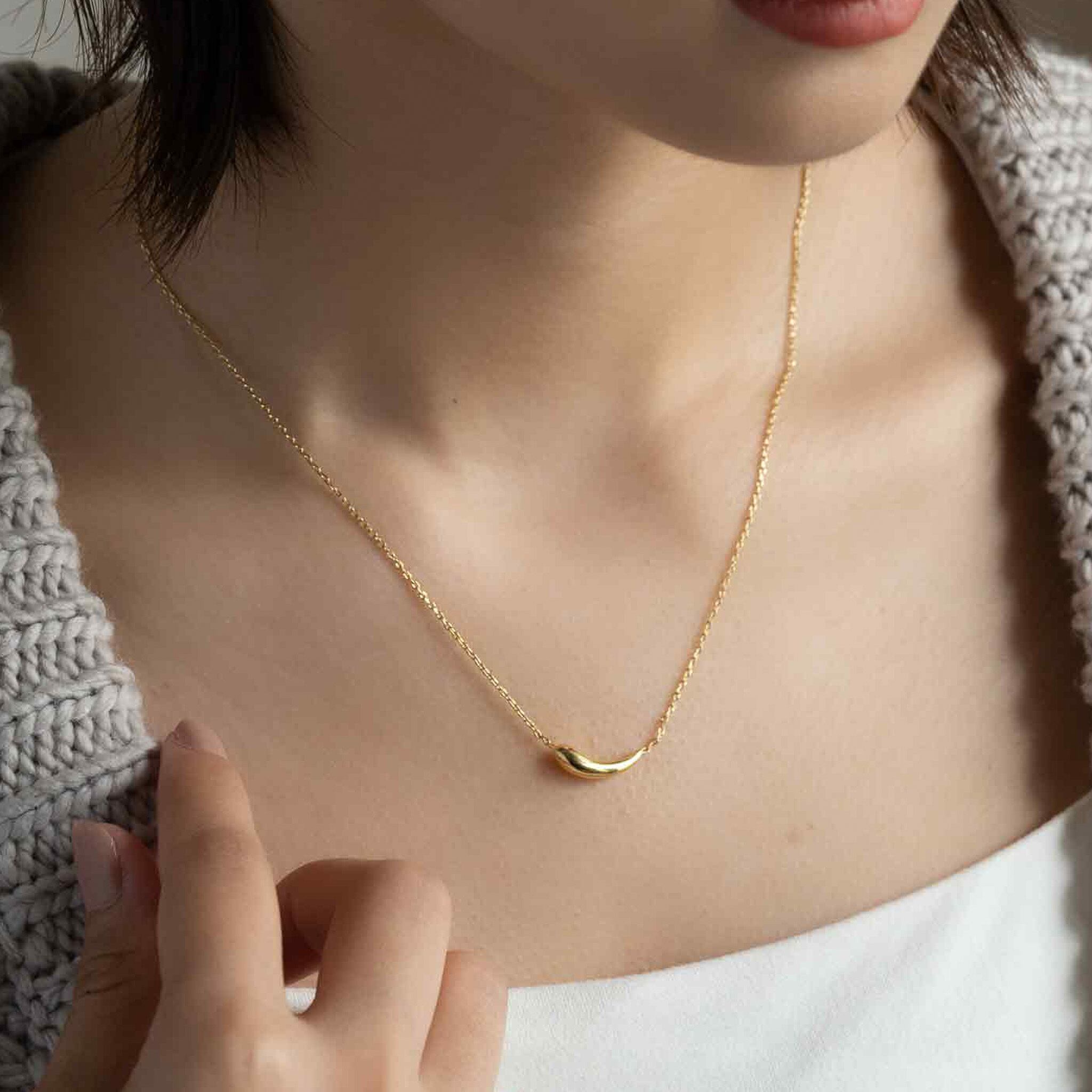 Metal charm necklace