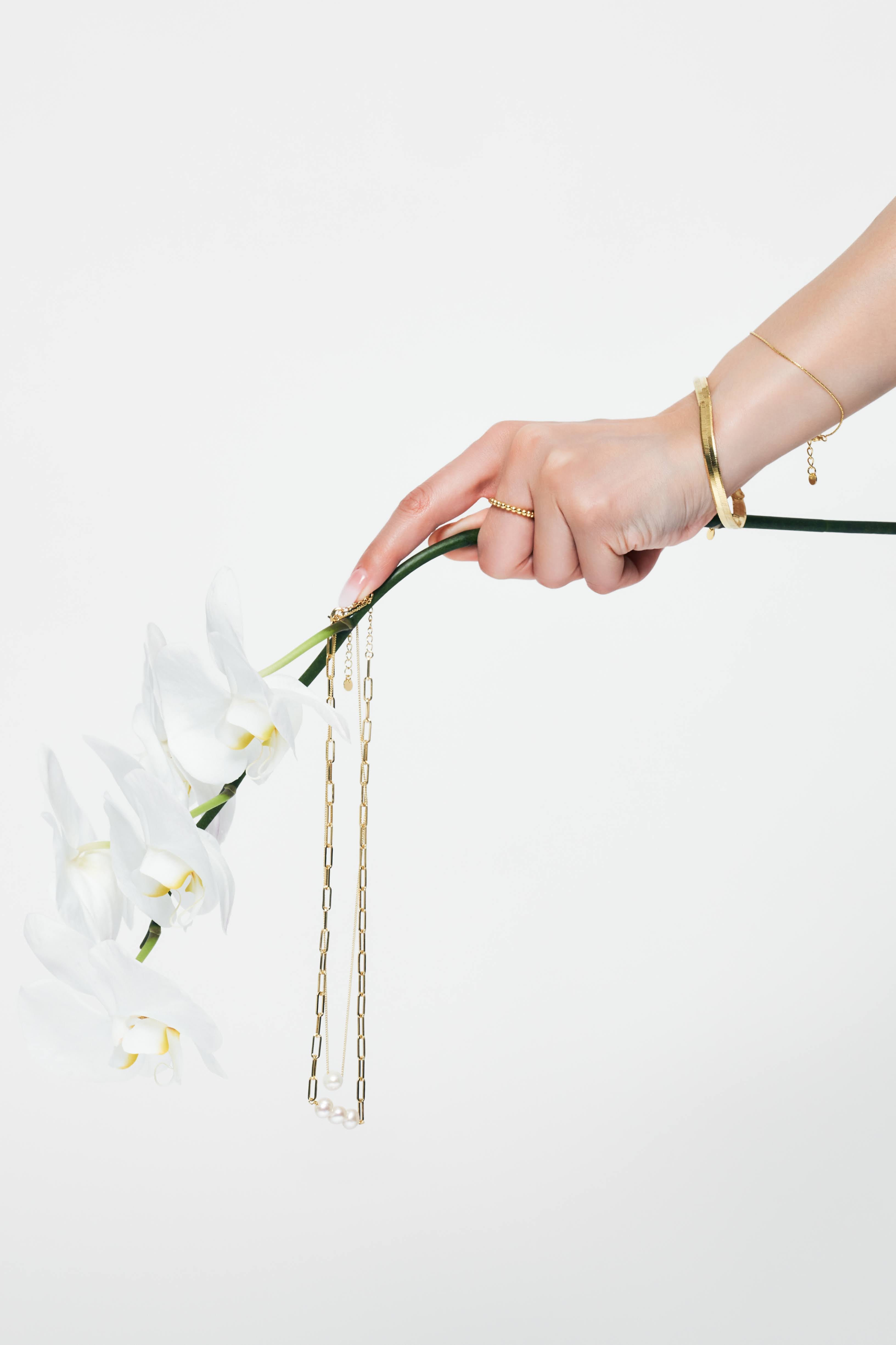 Clip Chain Pearl Necklace