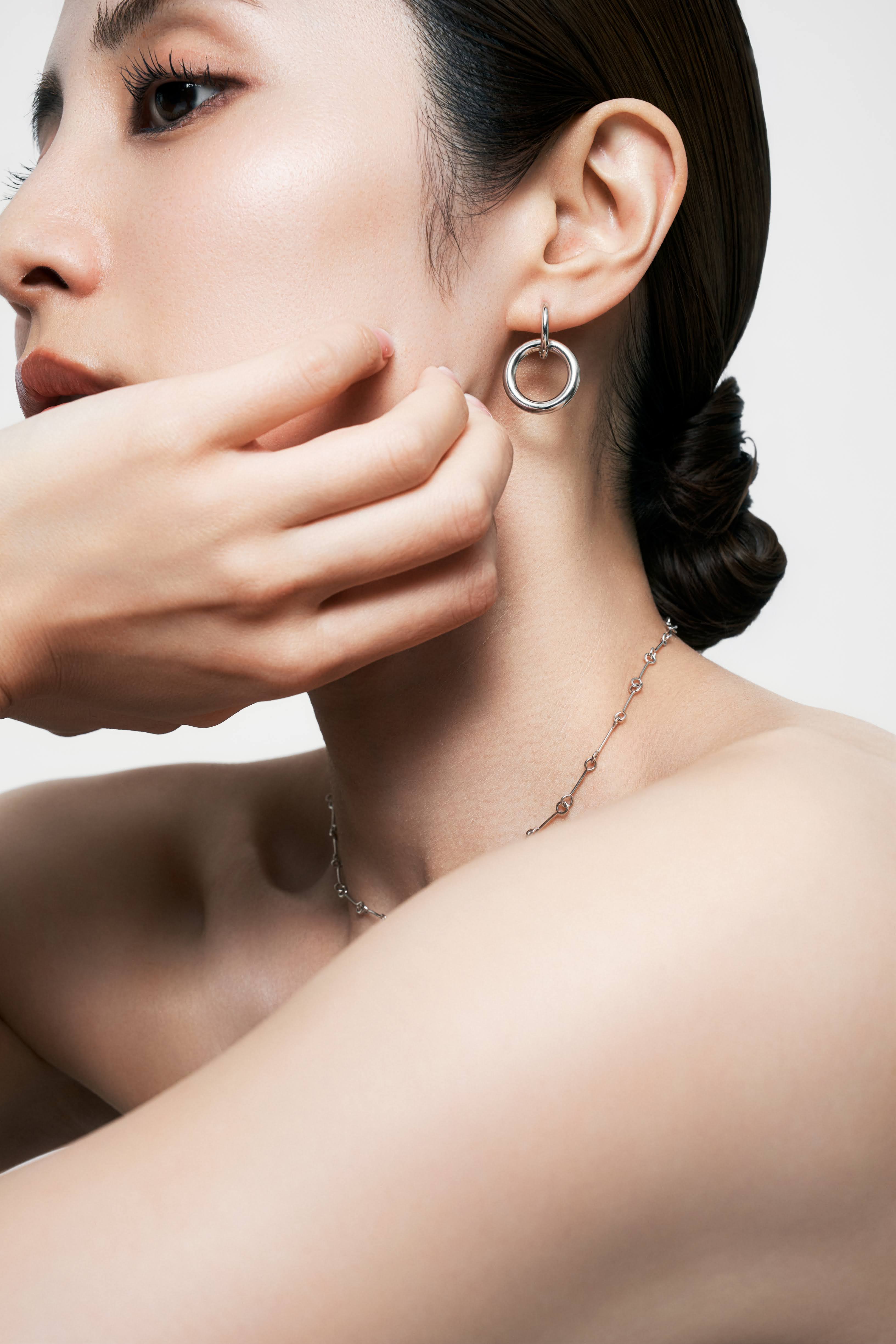 Double Ring Hoop Pierce