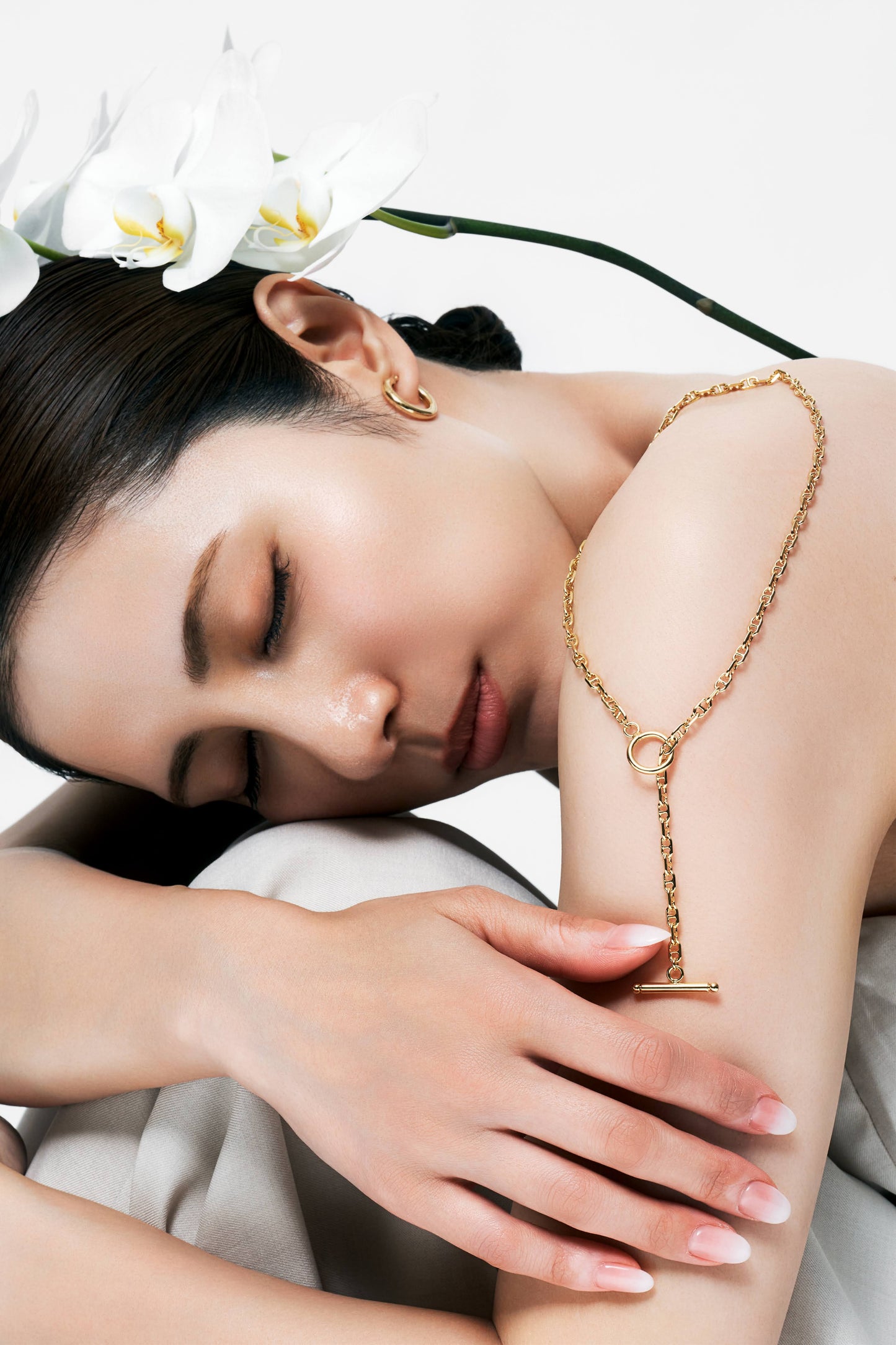Marine Chain Mantle Necklace