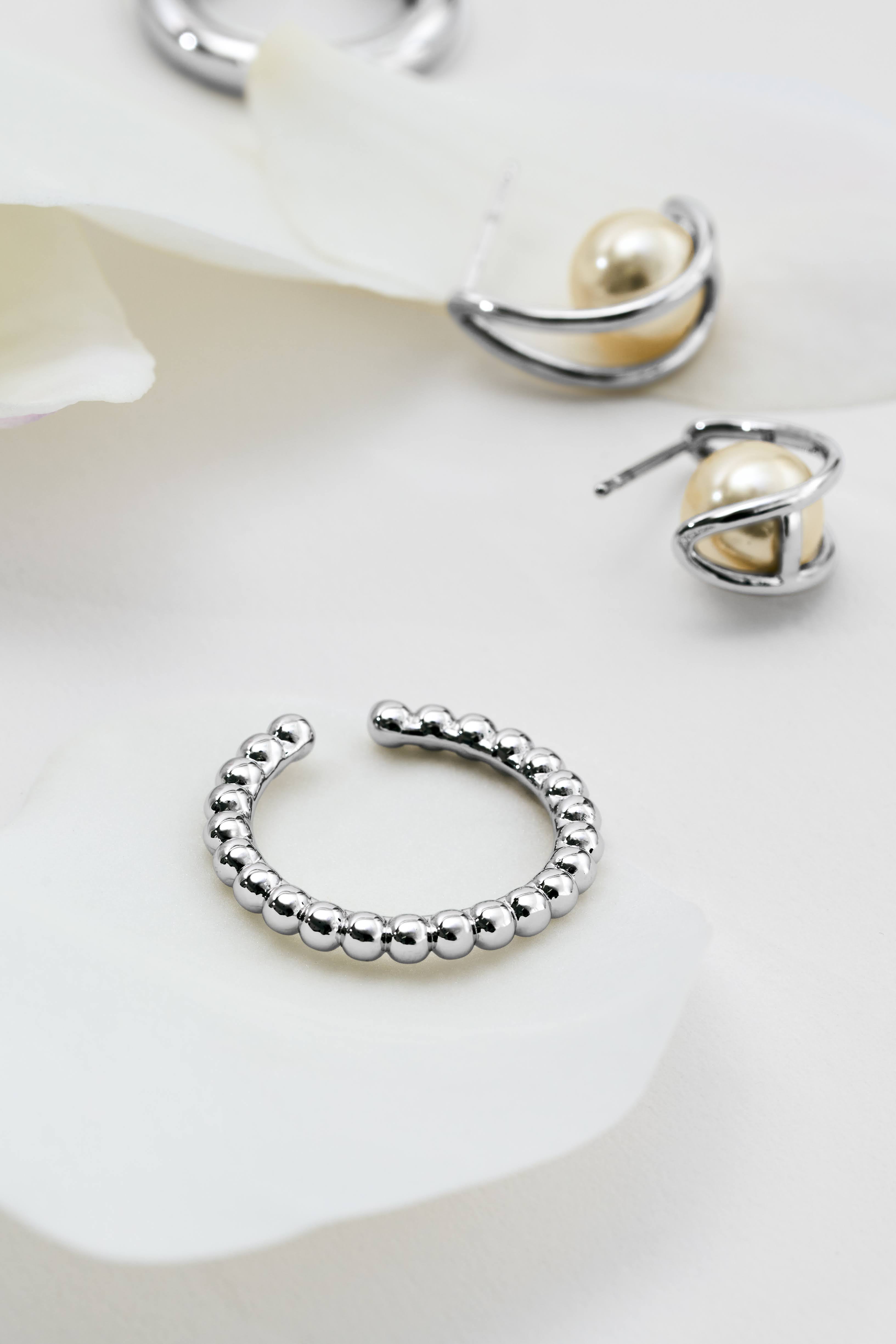 Metal Beads Ring / Earcuff