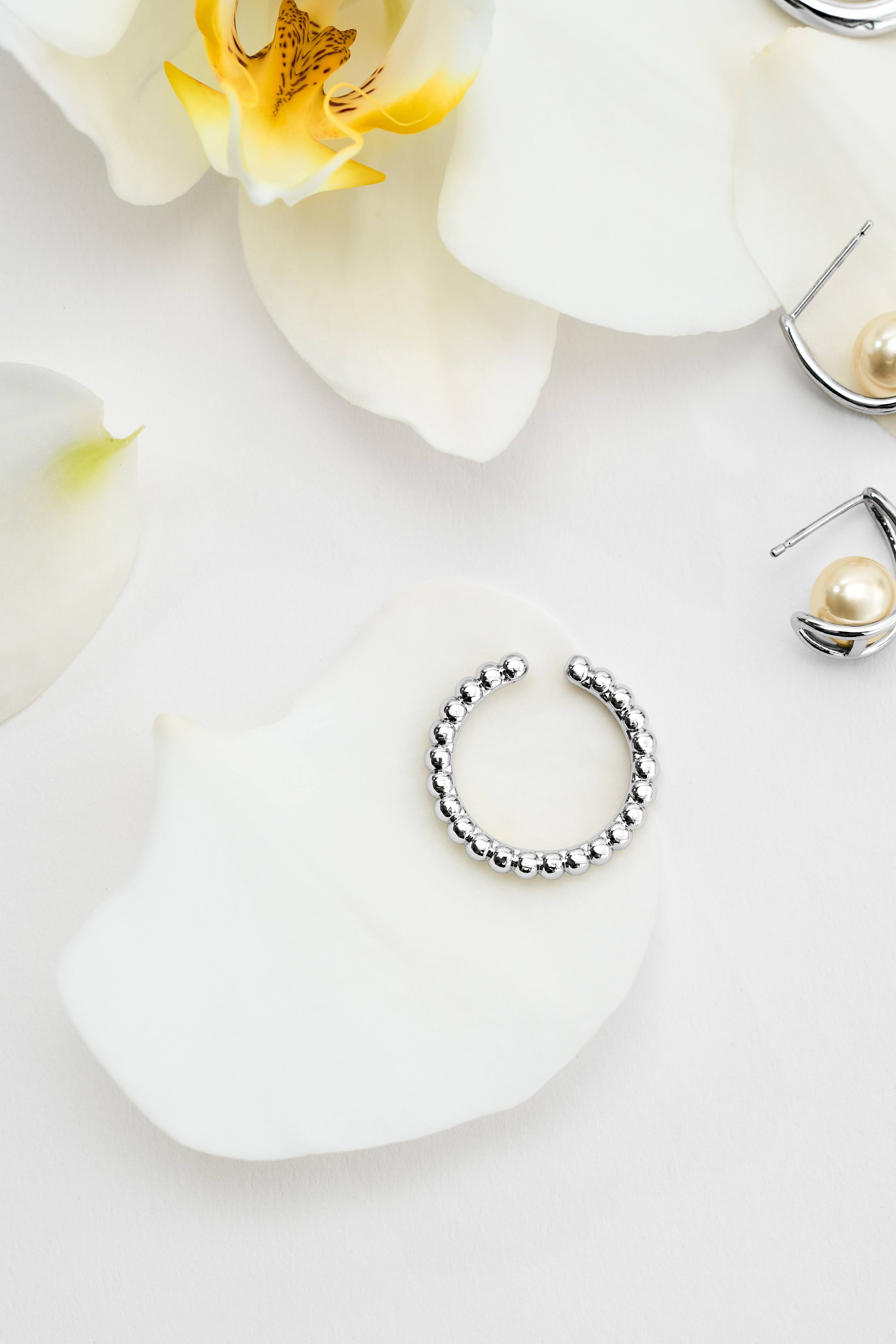 Metal Beads Ring / Earcuff