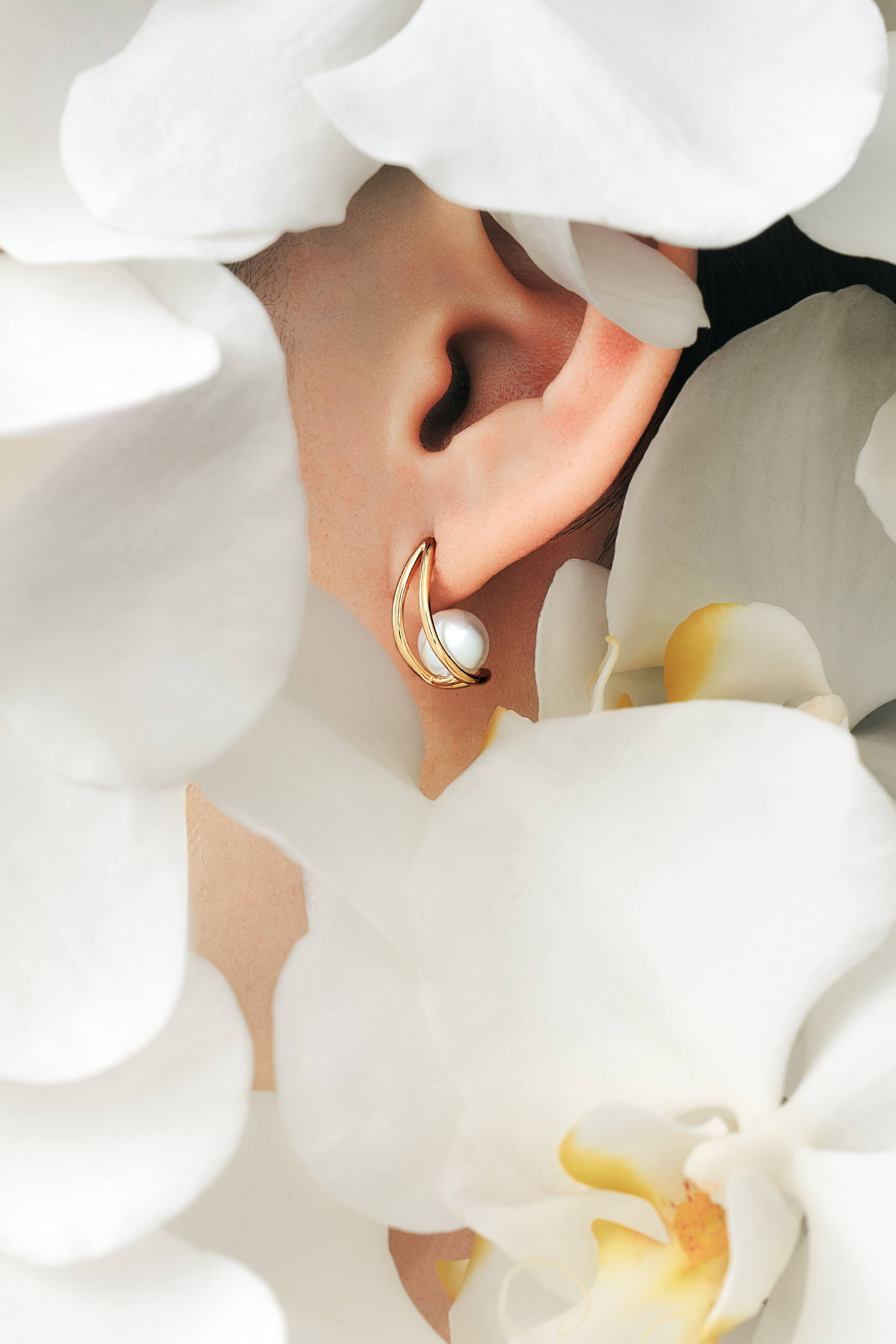 Double Line Pearl Stud Pierce