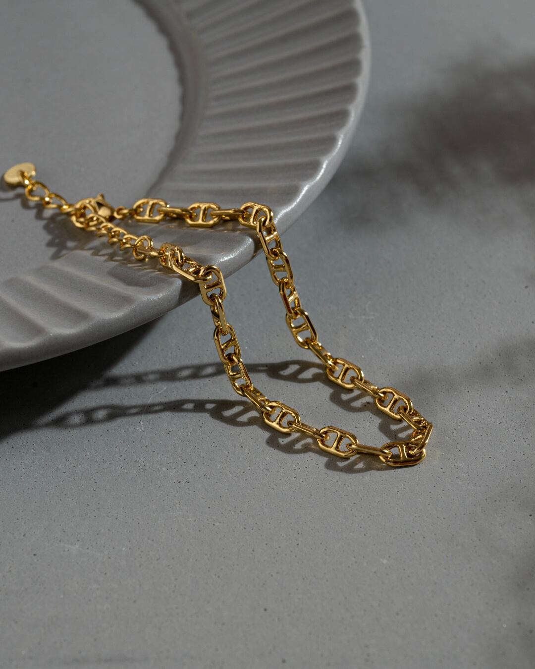 Anchor chain bracelet