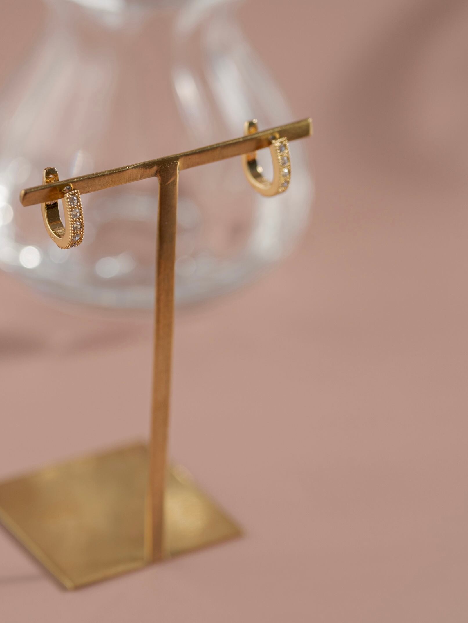 CZ pave crossing pierce