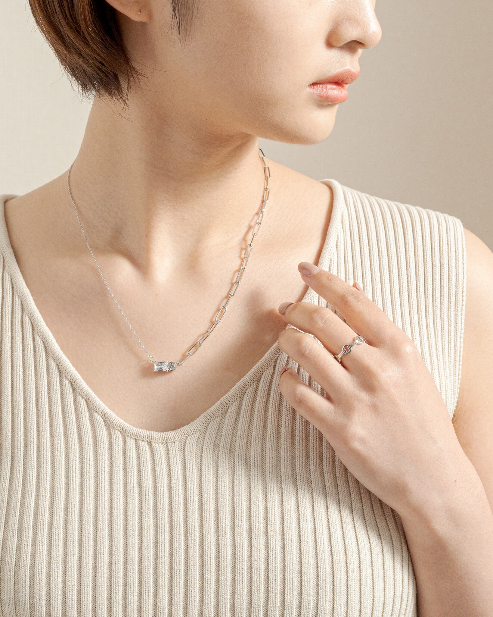 Asymmetry chain+CZ necklace
