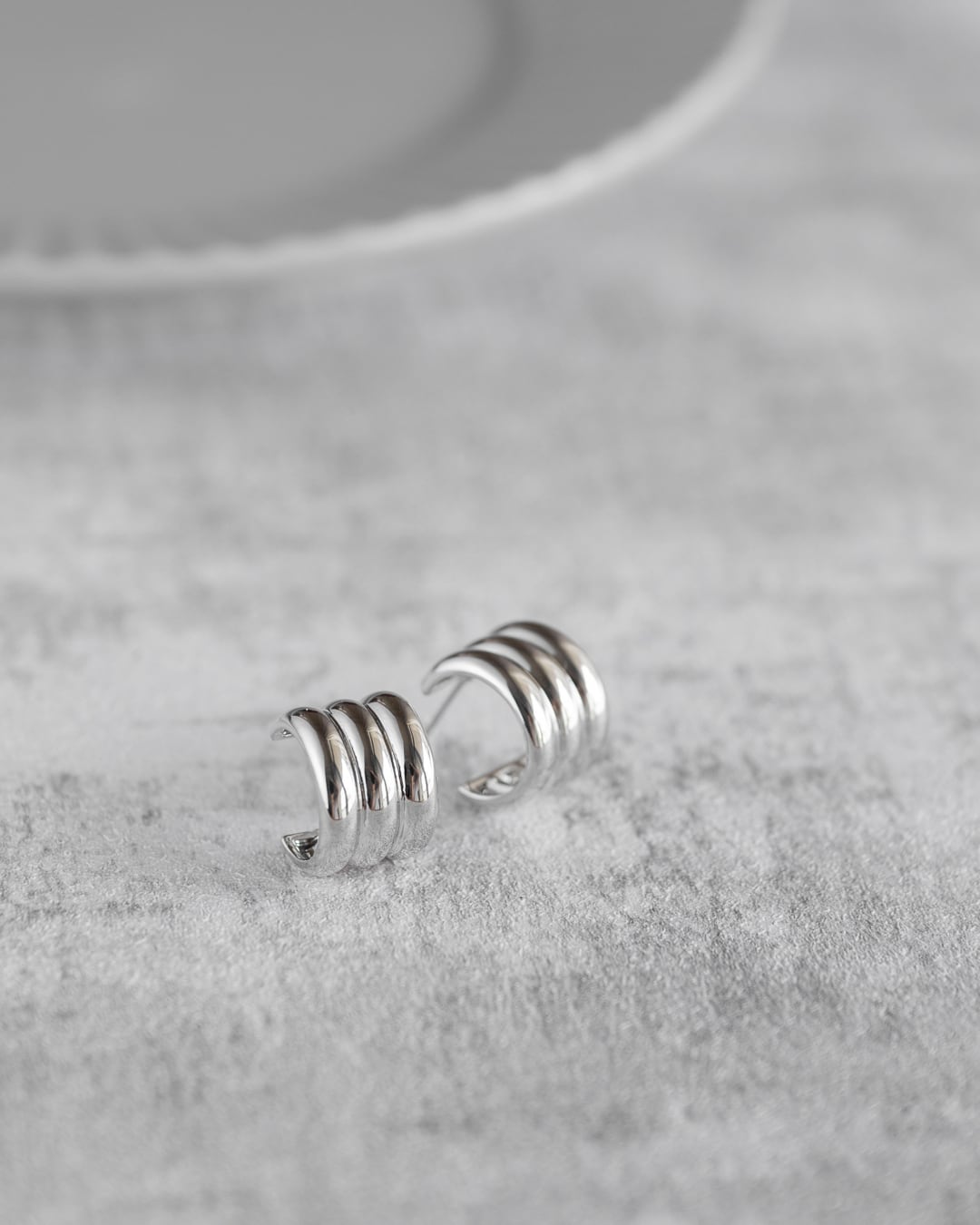 Triple band earrings