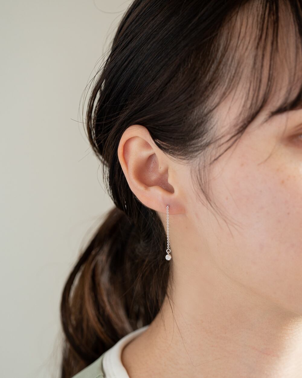 Chain pierce -- Solitaire