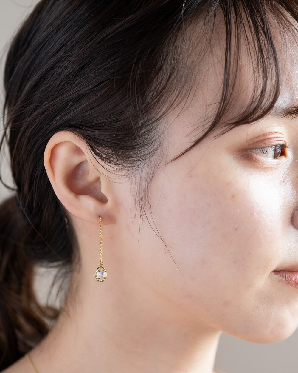 Chain pierce -- Oval CZ