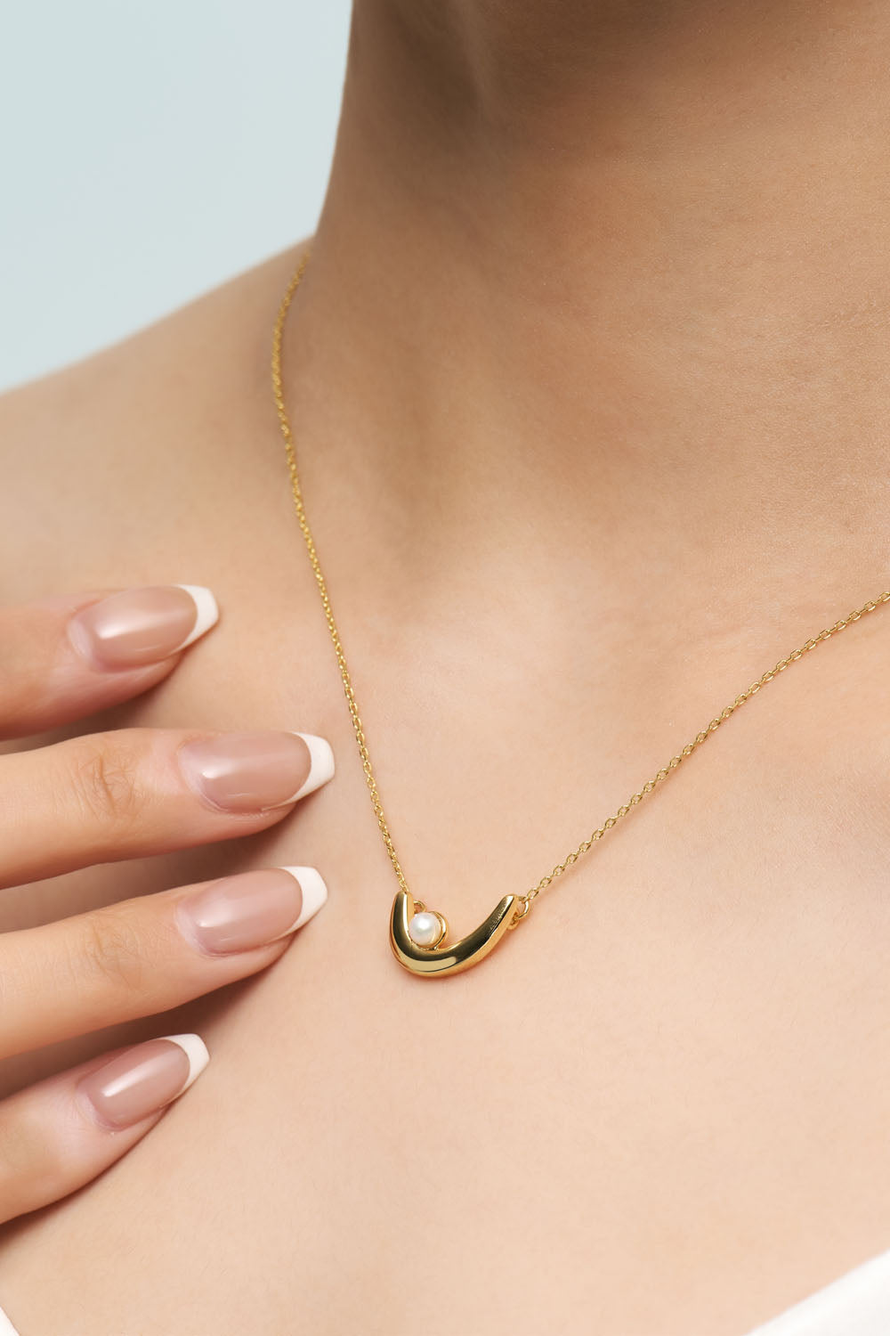 PEARL POINT NECKLACE