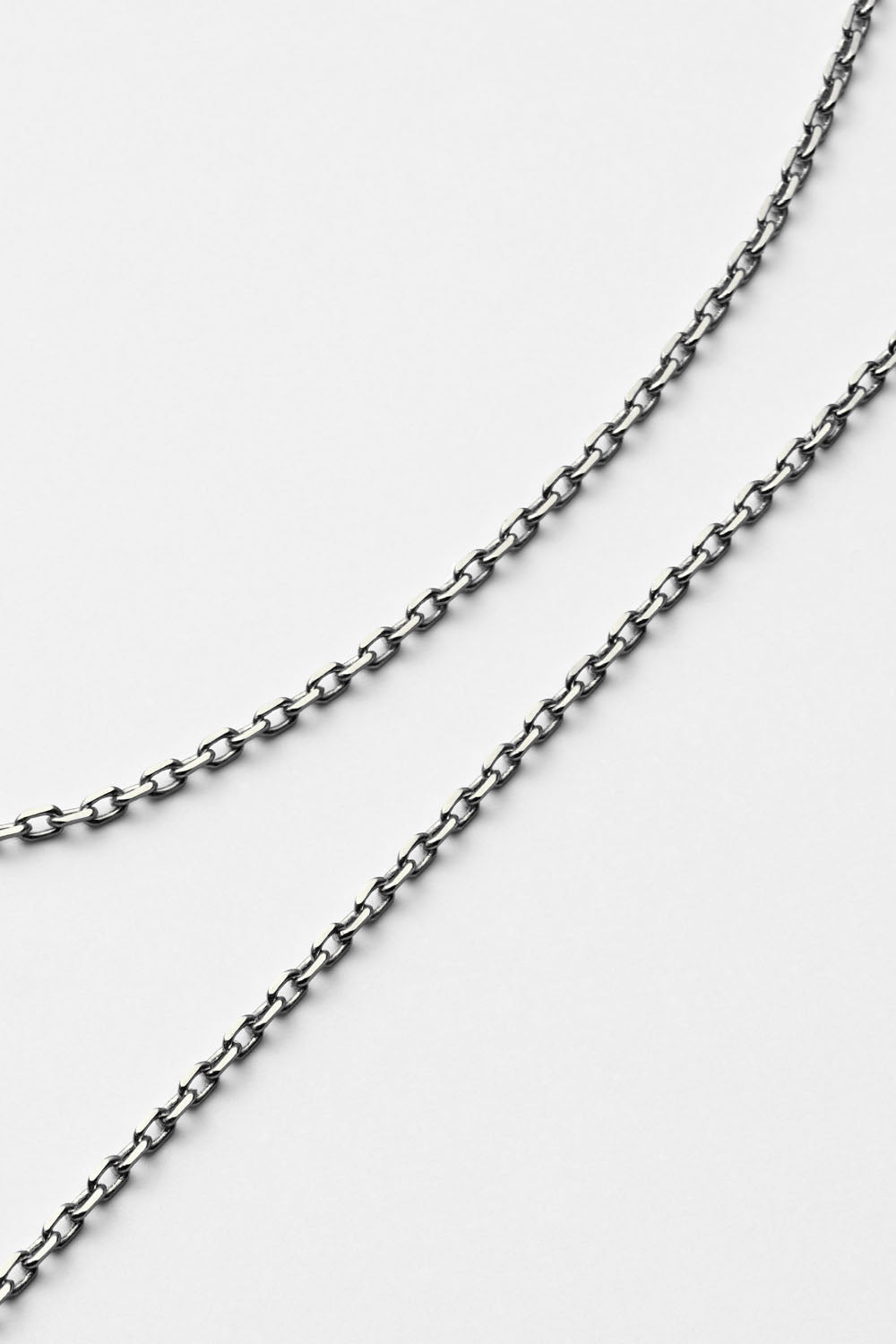 PEARL POINT NECKLACE