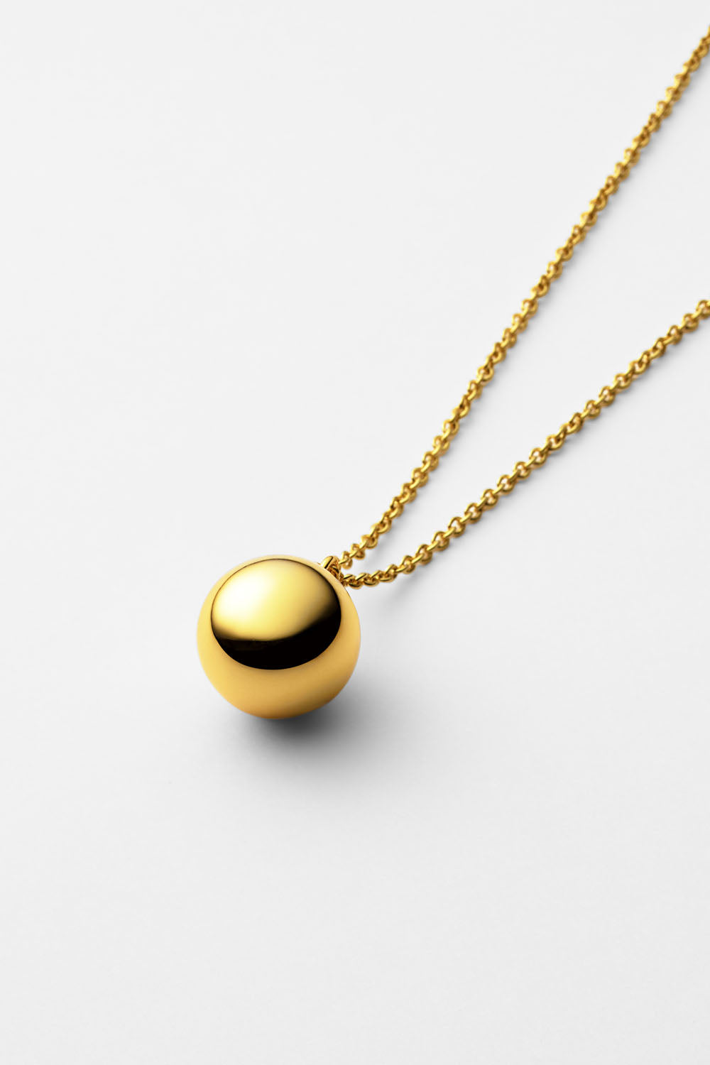 METAL BALL NECKLACE
