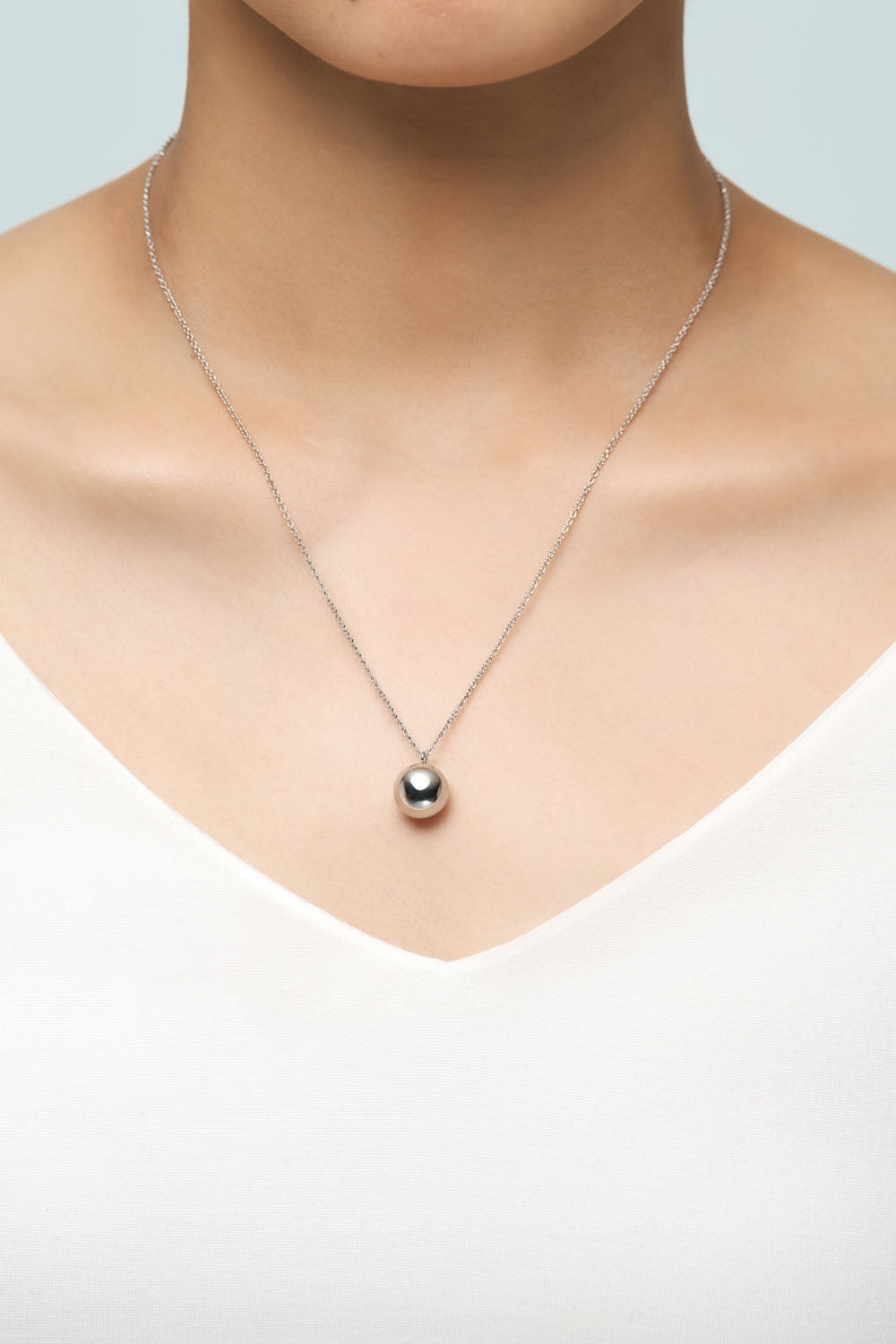 METAL BALL NECKLACE