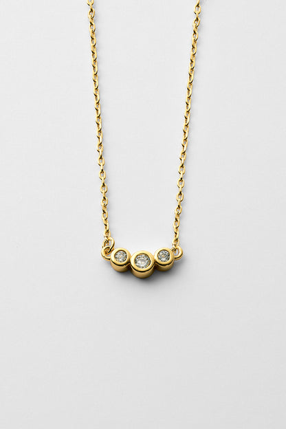 Three stone necklace