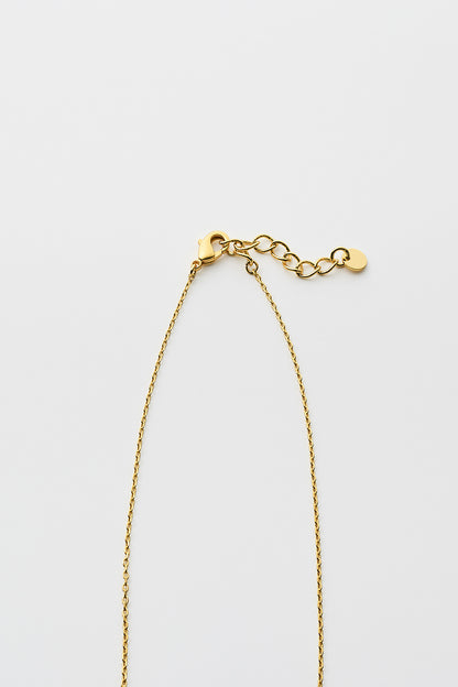 Three stone necklace