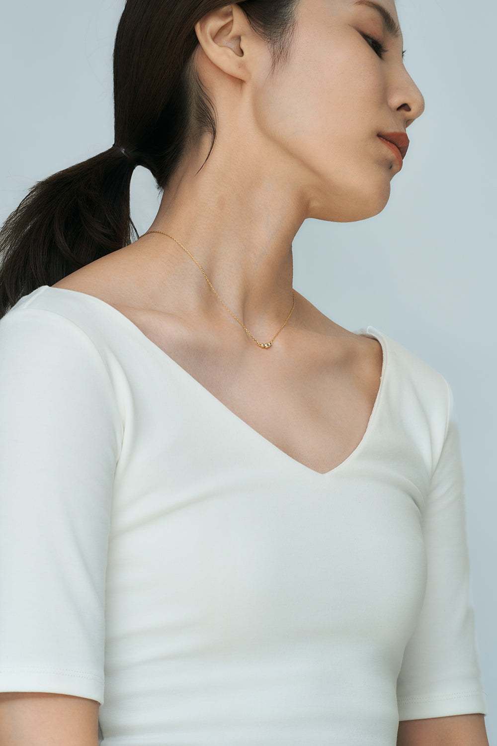 Three stone necklace