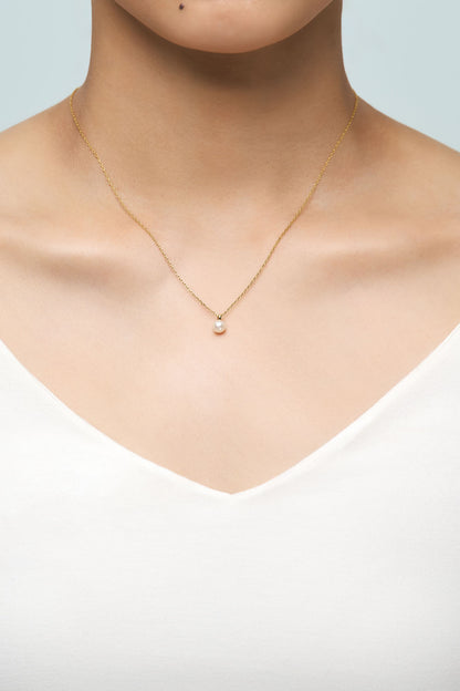 SINGLE PEARL PENDANT NECKLACE
