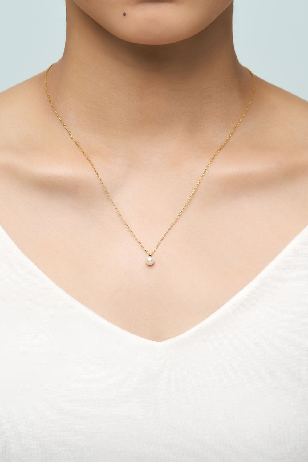 SINGLE PEARL PENDANT NECKLACE