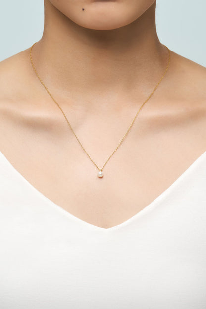 SINGLE PEARL PENDANT NECKLACE