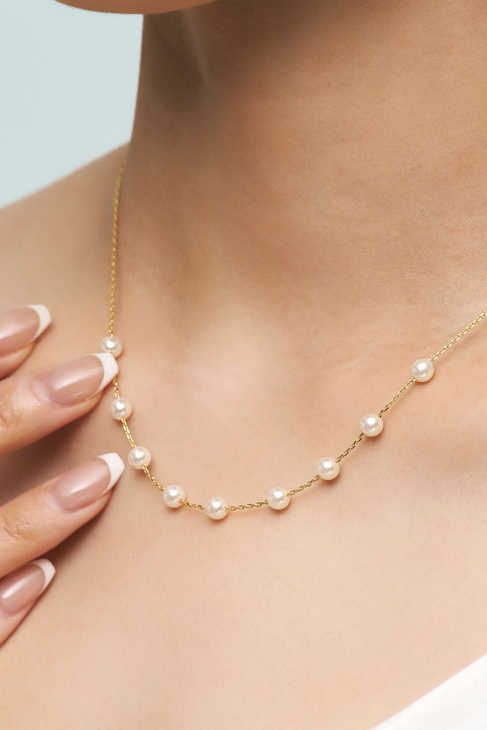 9 PEARLS NECKLACE