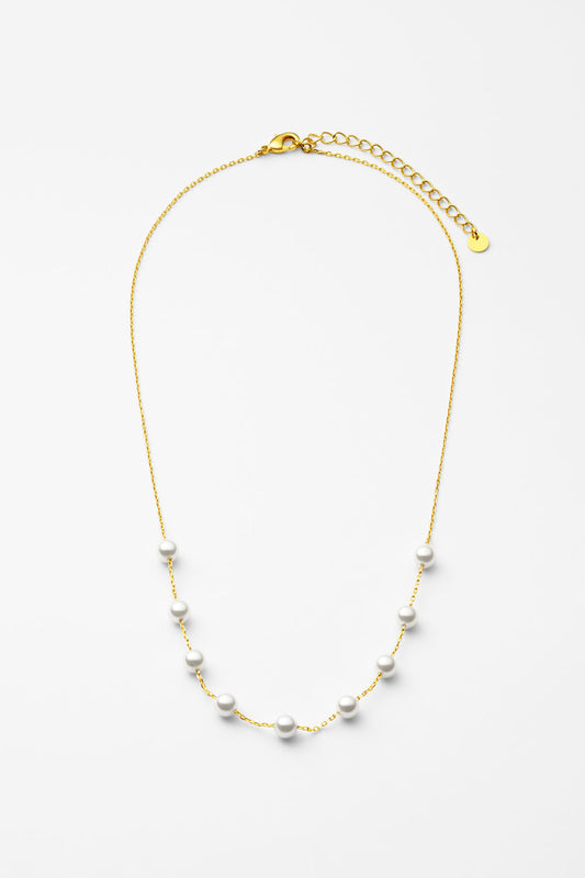 9 PEARLS NECKLACE