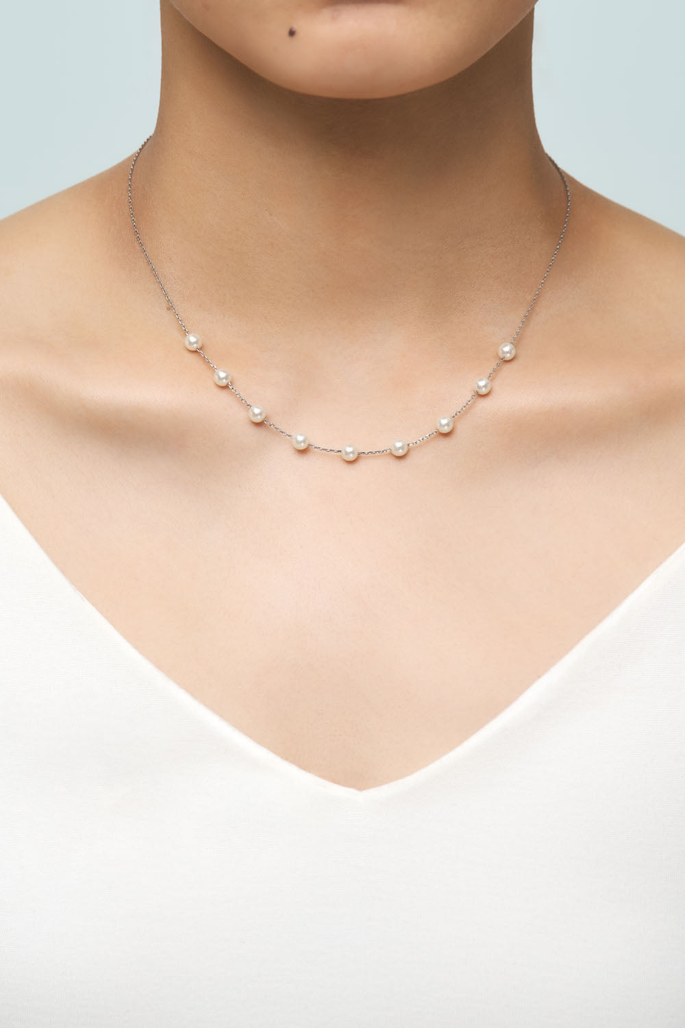 9 PEARLS NECKLACE