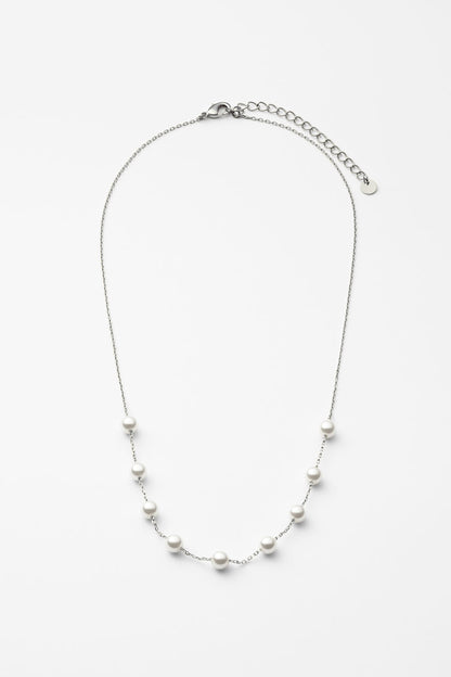9 PEARLS NECKLACE
