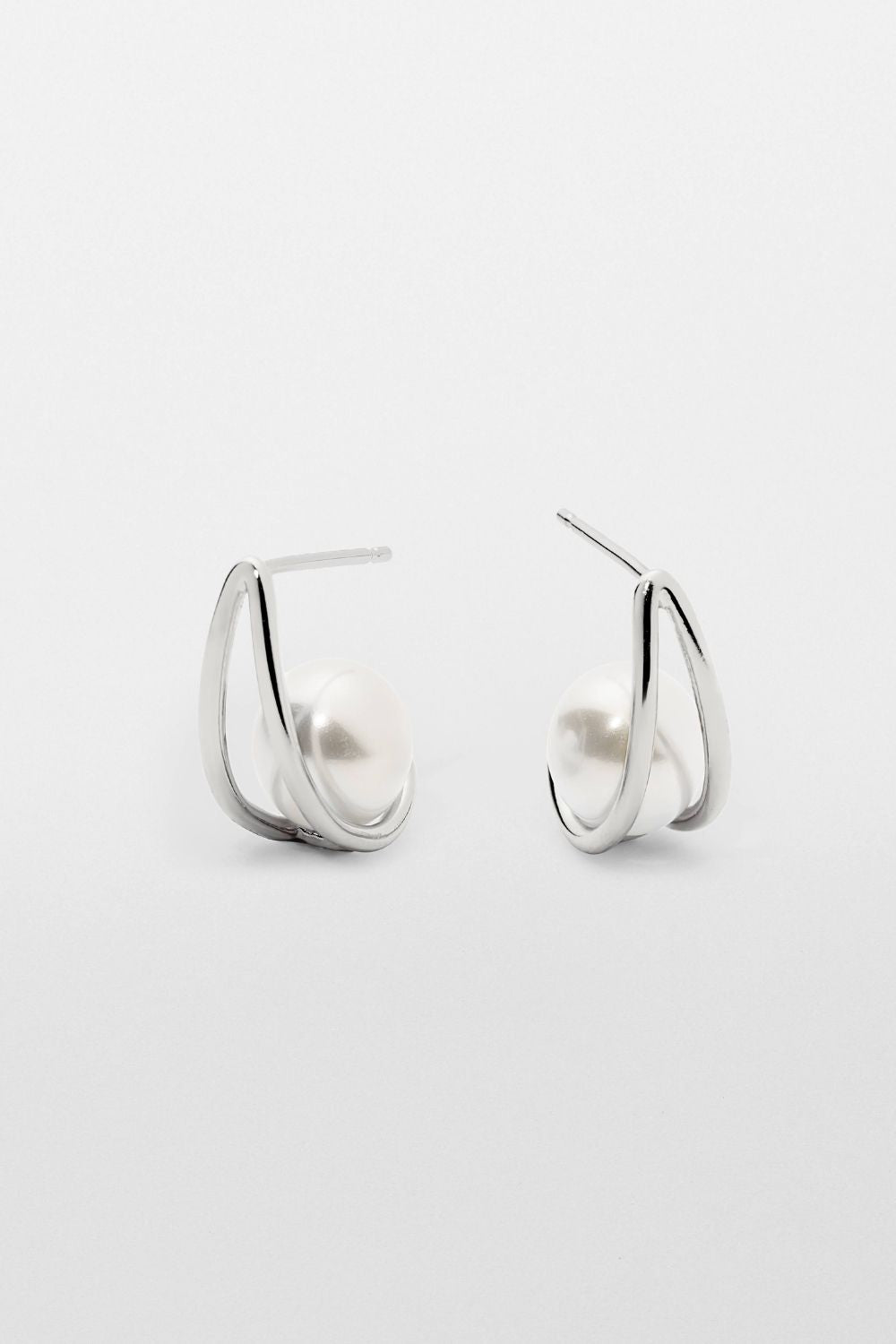 Double Line Pearl Stud Pierce
