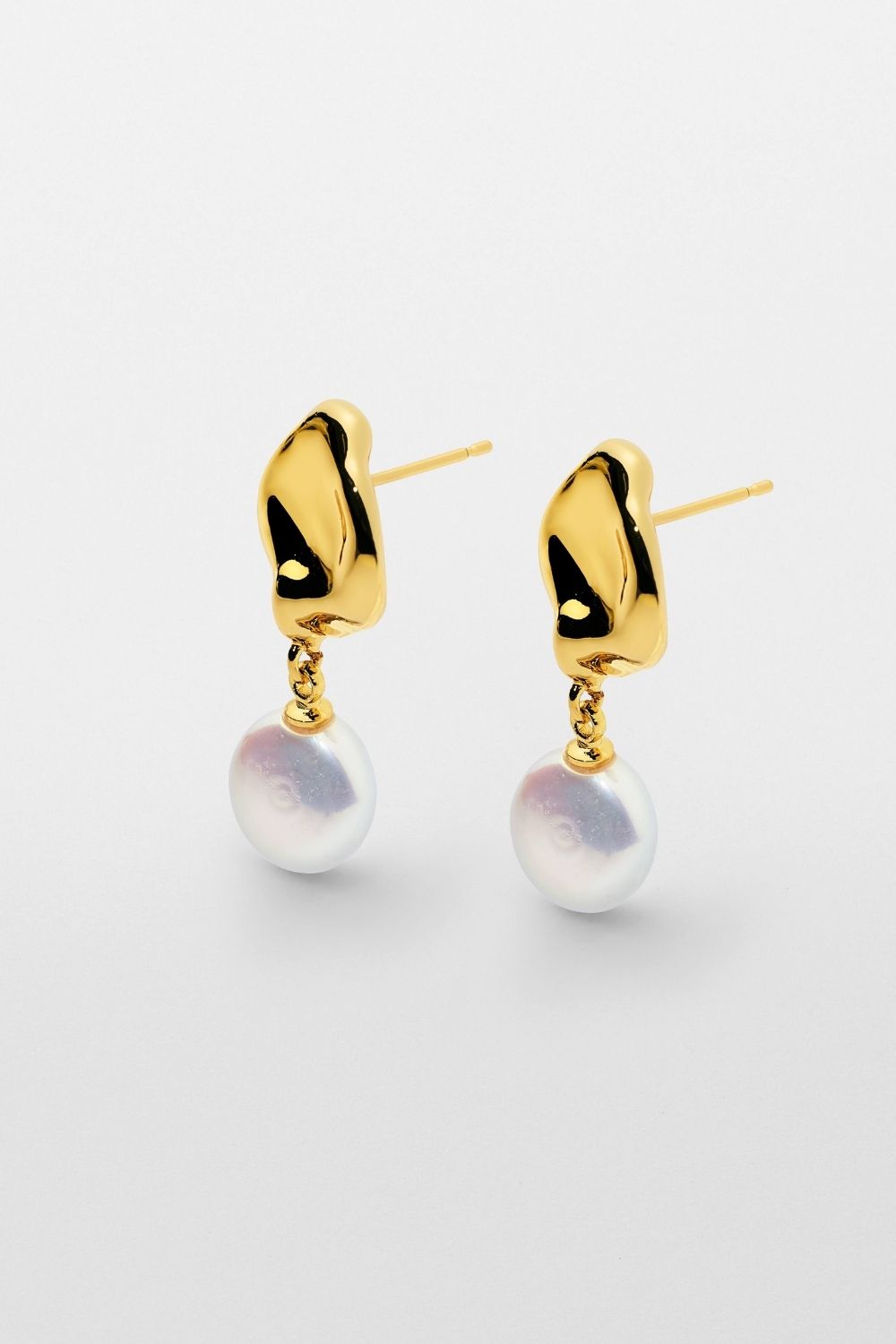 Metal & Coin Pearl Pierce