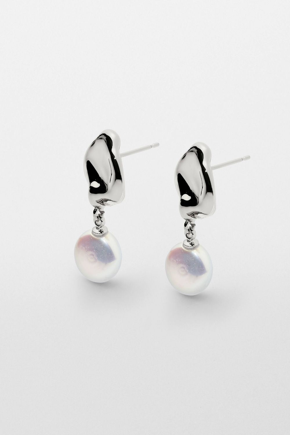Metal & Coin Pearl Pierce