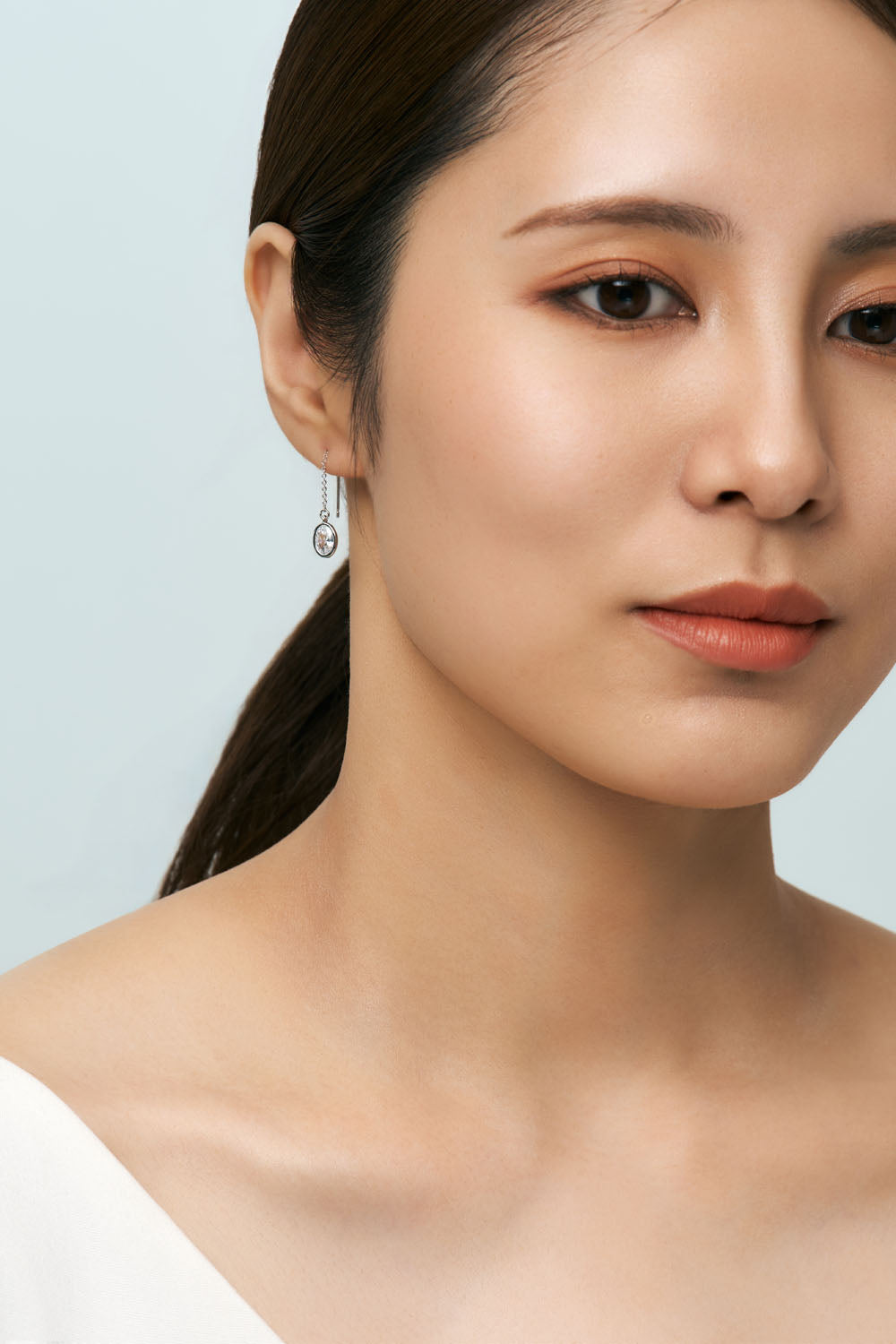 CHAIN PIERCE - OVAL CZ