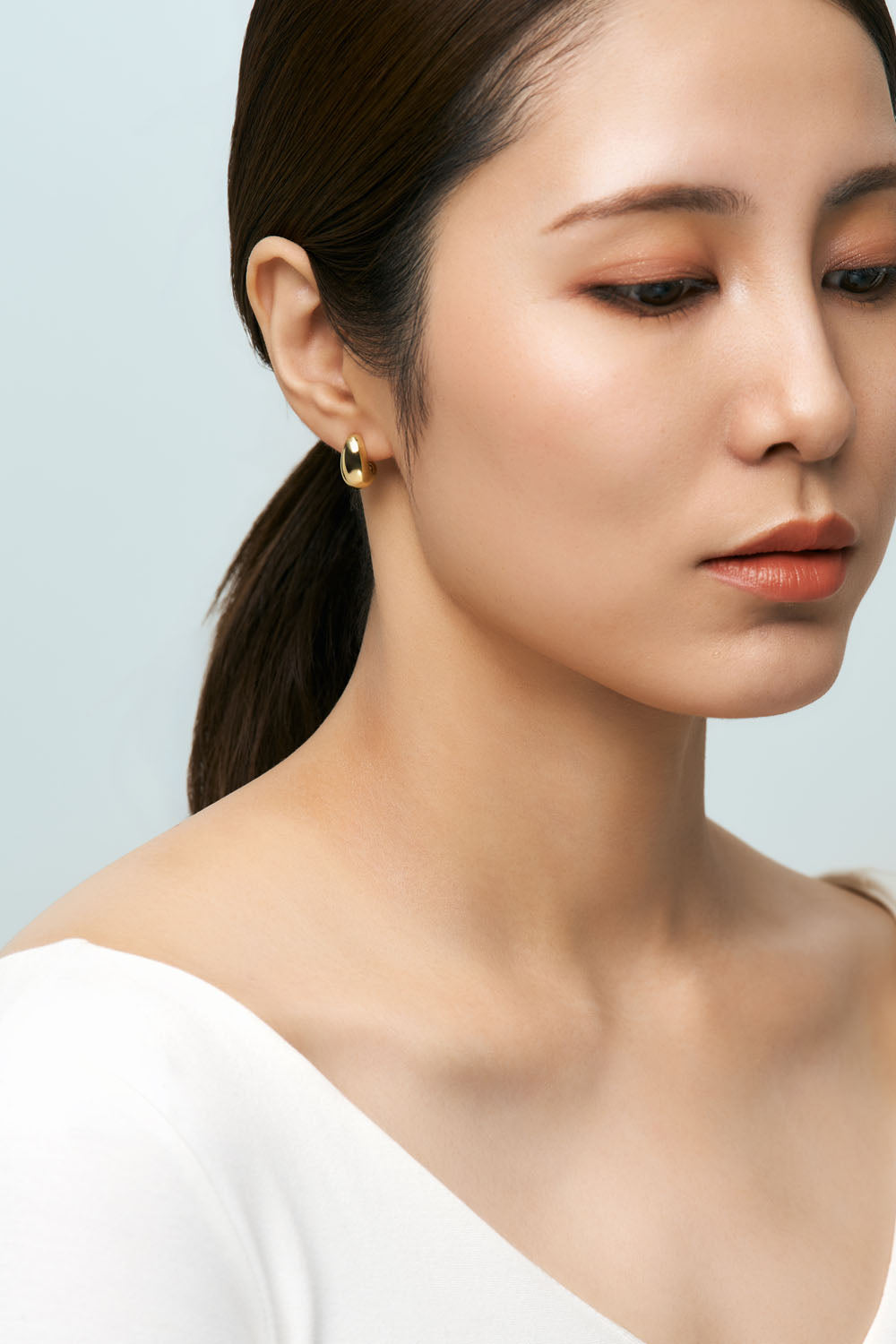 DROP CURL STUDS PIERCE