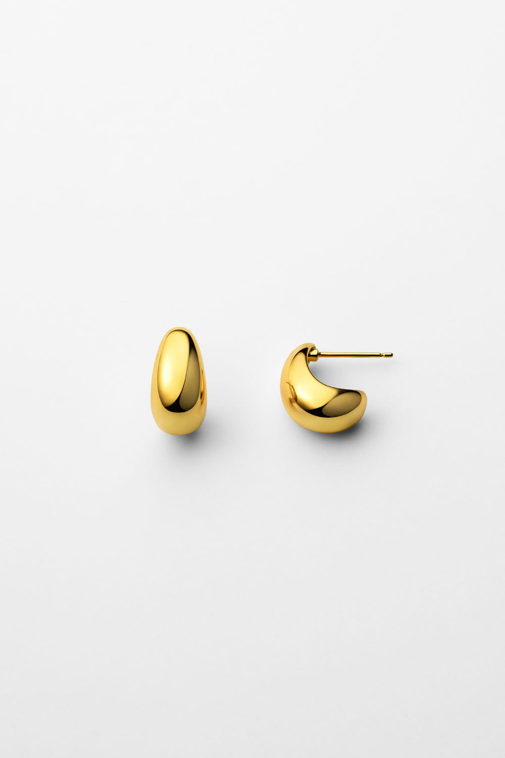 DROP CURL STUDS PIERCE