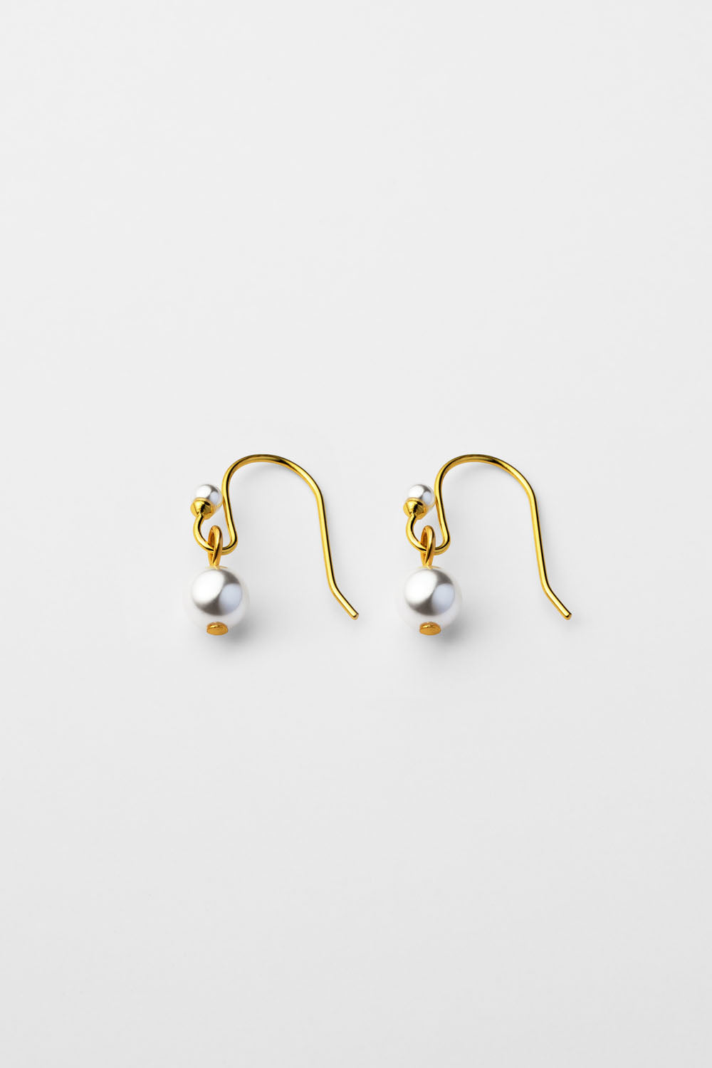 PEARL HOOK PIERCE