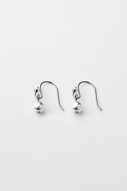PEARL HOOK PIERCE