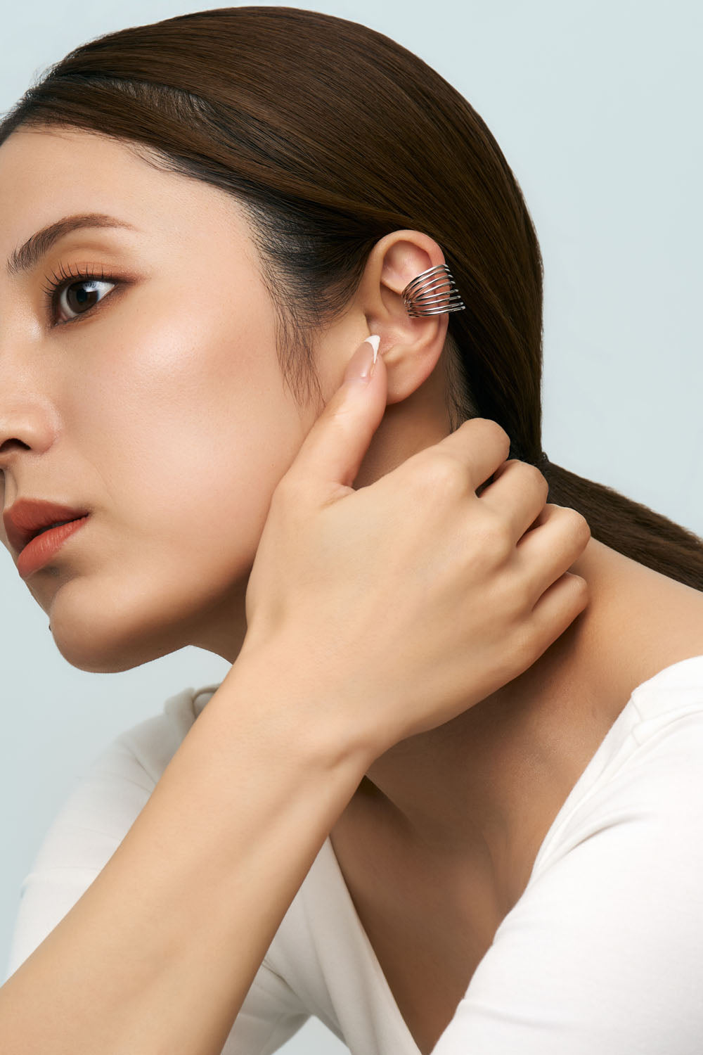 8 LINE EAR CUFF