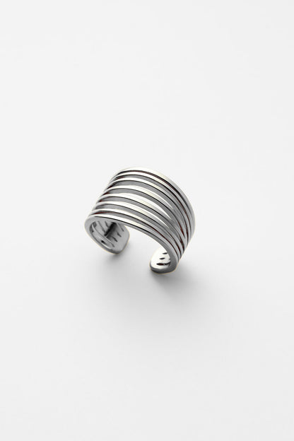 8 LINE EAR CUFF
