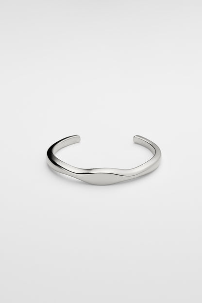 Nuance line bangle-oval