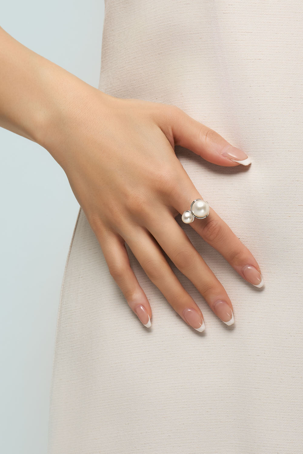 Double pearl free size ring