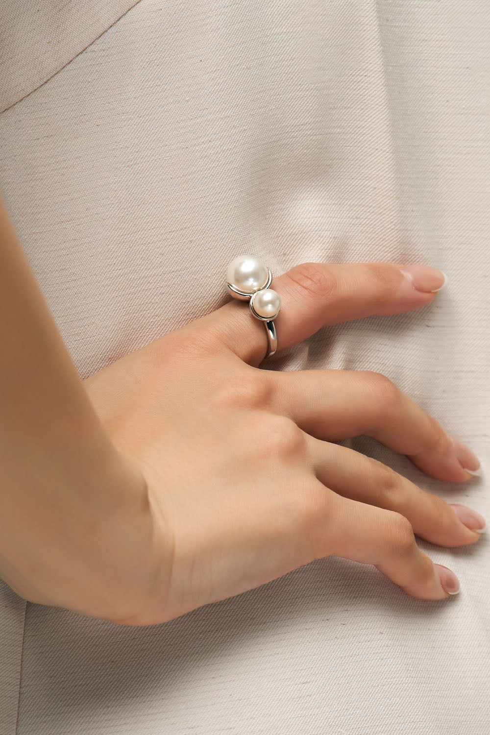 Double pearl free size ring