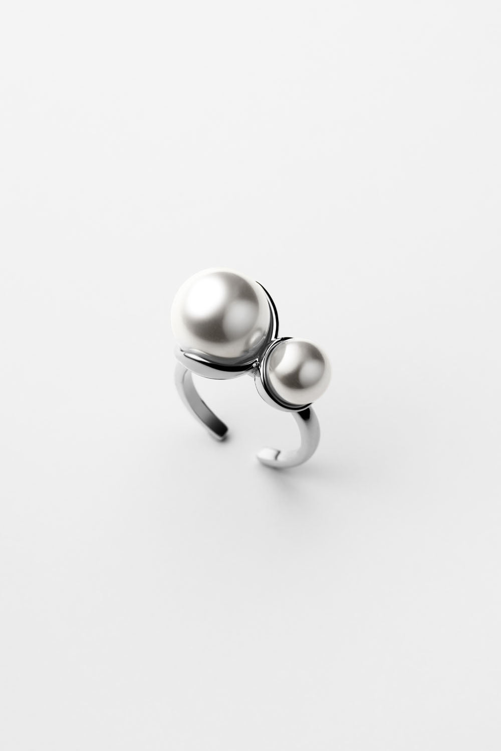 Double pearl free size ring