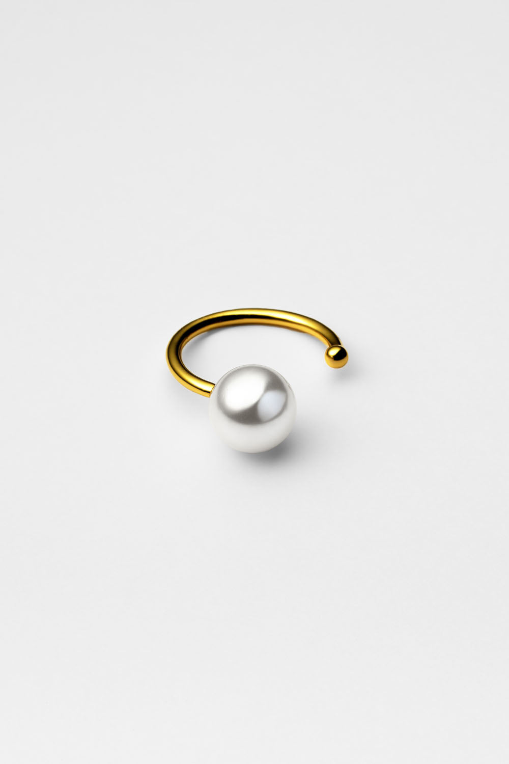 SINGLE PEAEL FREE SIZE RING