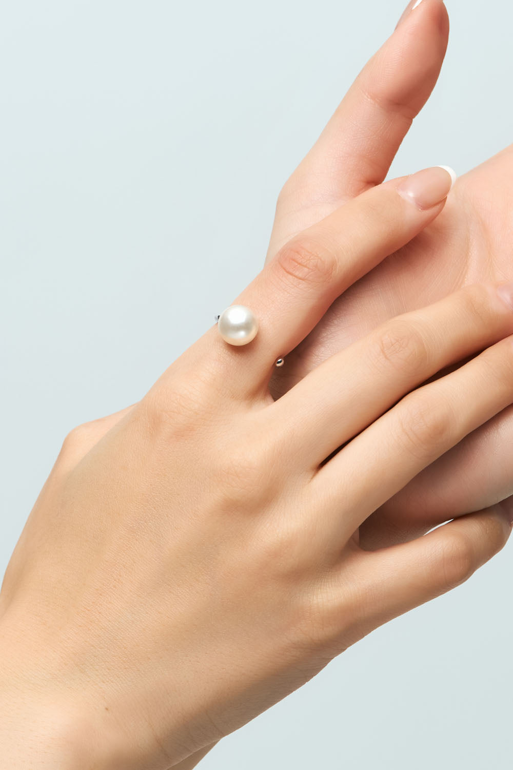 SINGLE PEAEL FREE SIZE RING