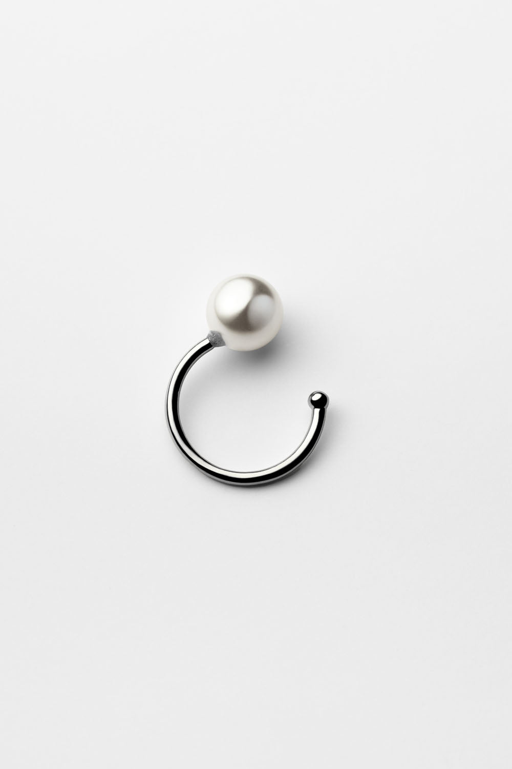 SINGLE PEAEL FREE SIZE RING
