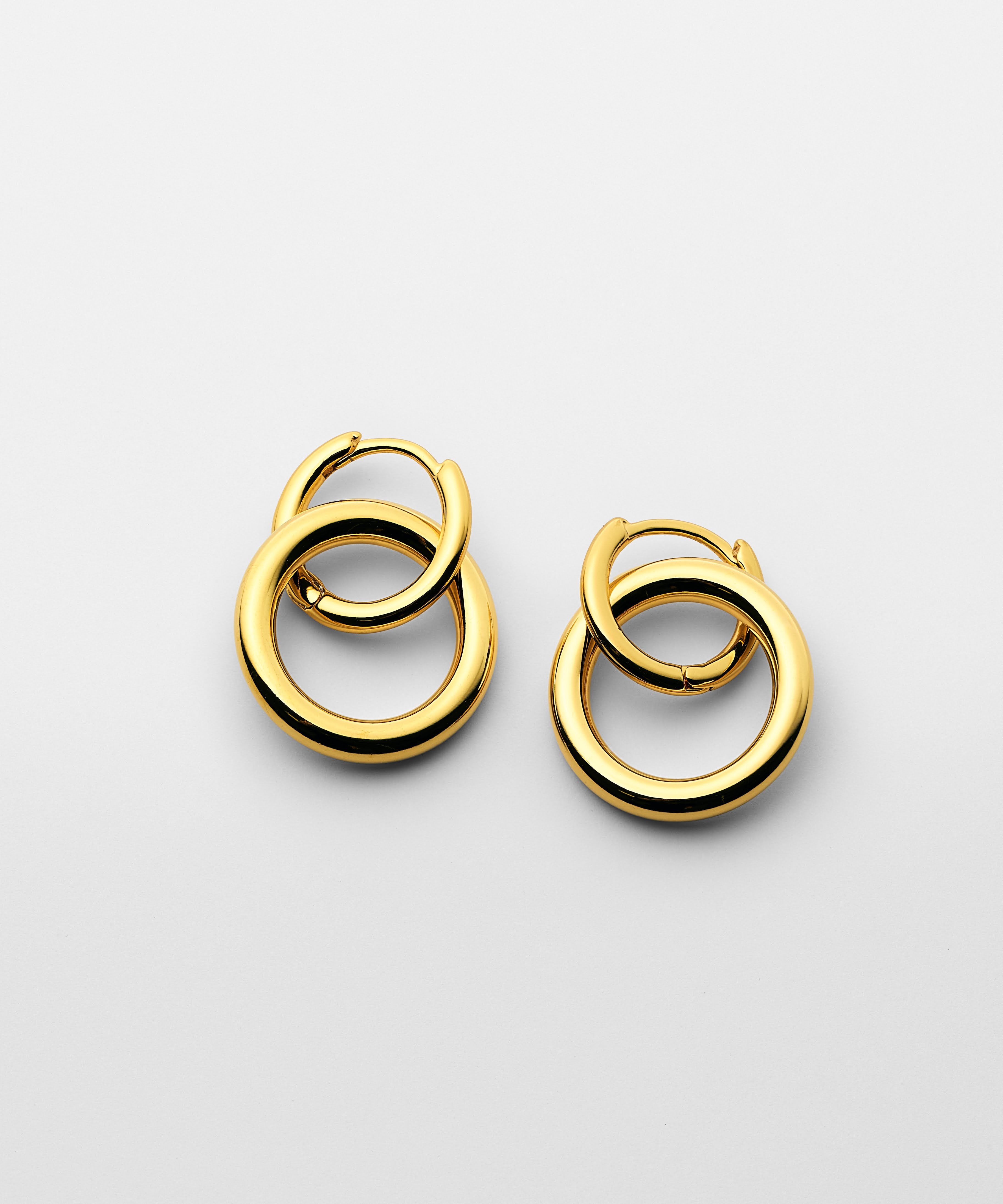 Double Ring Hoop Pierce