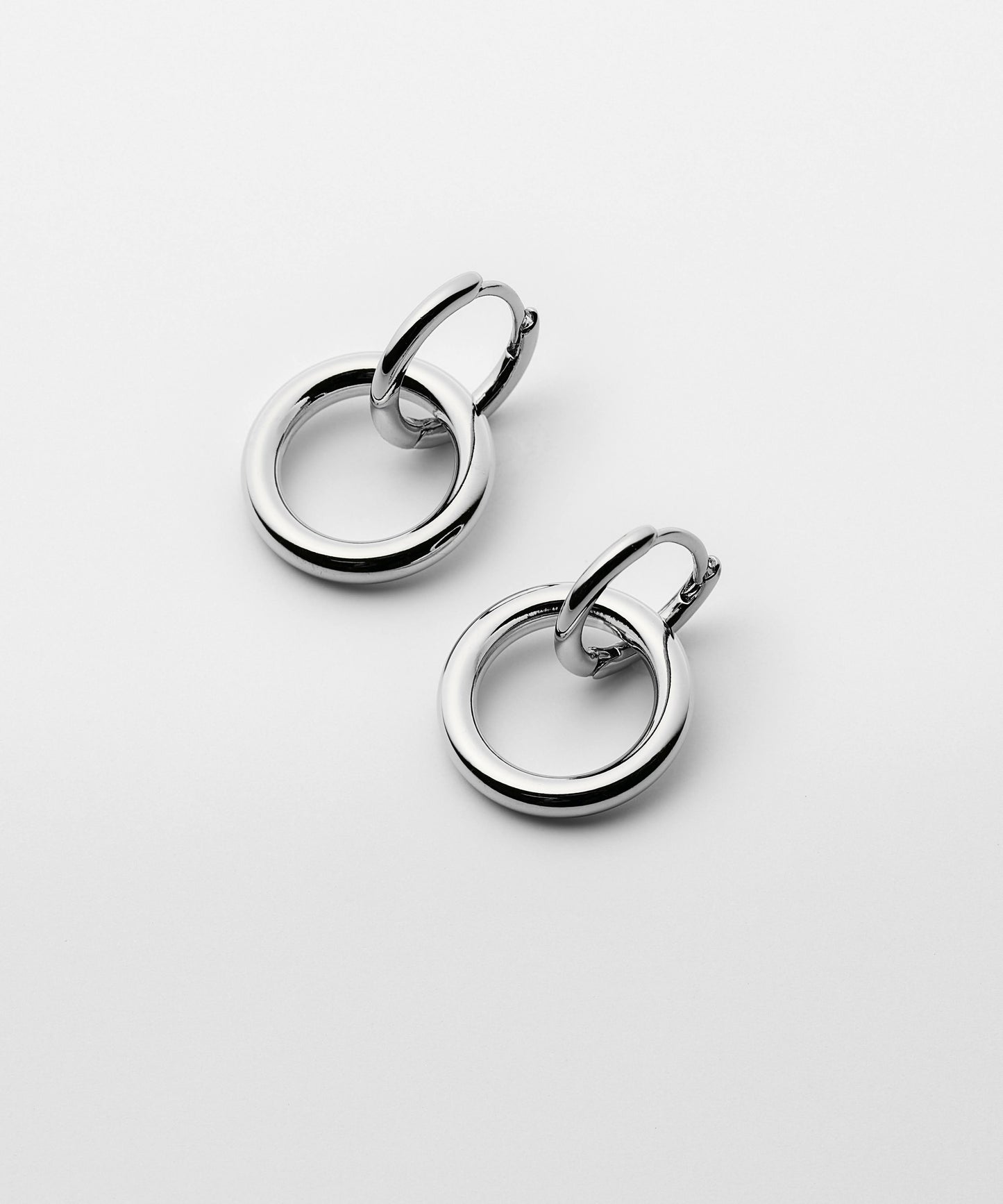 Double Ring Hoop Pierce