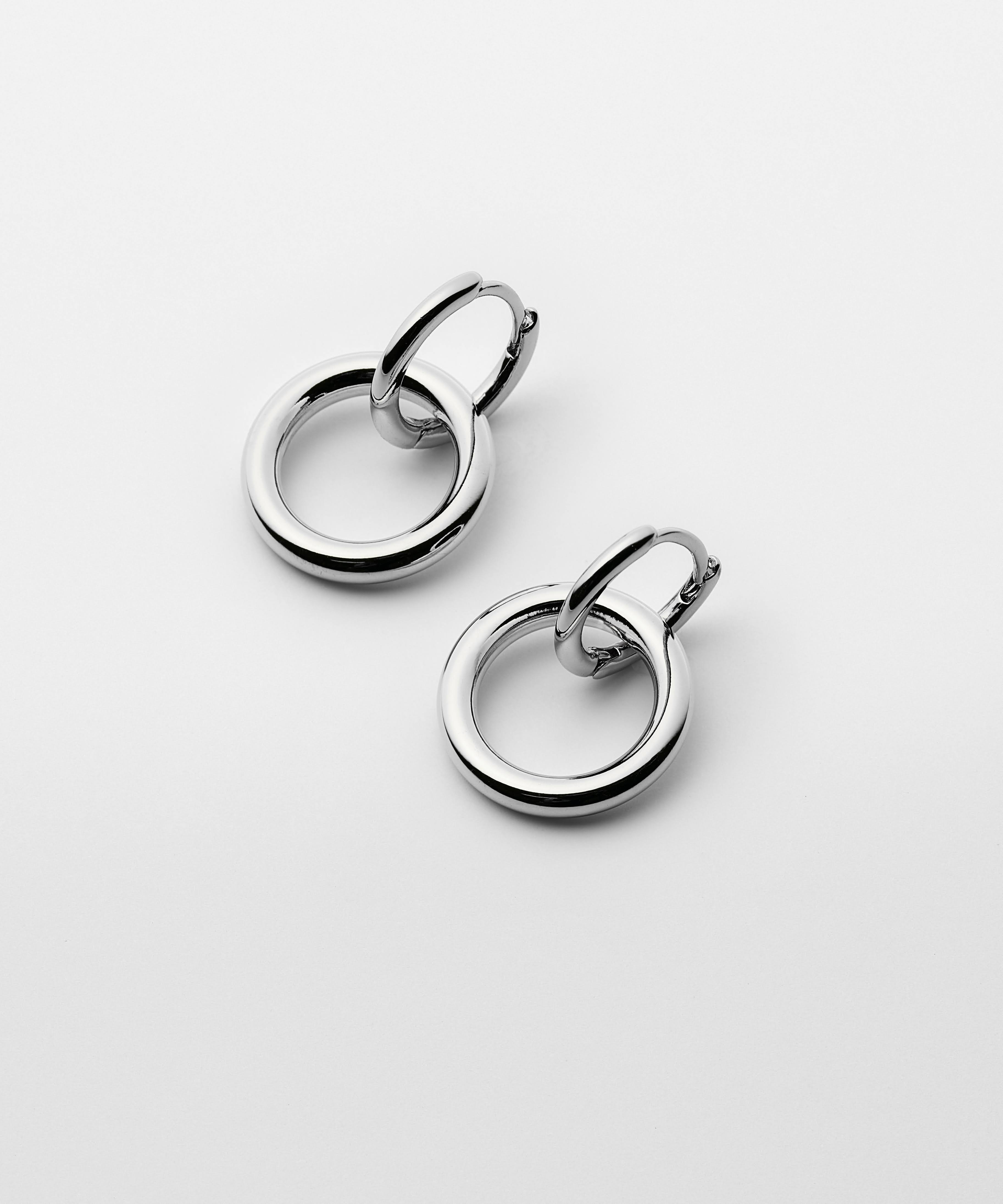 Double Ring Hoop Pierce