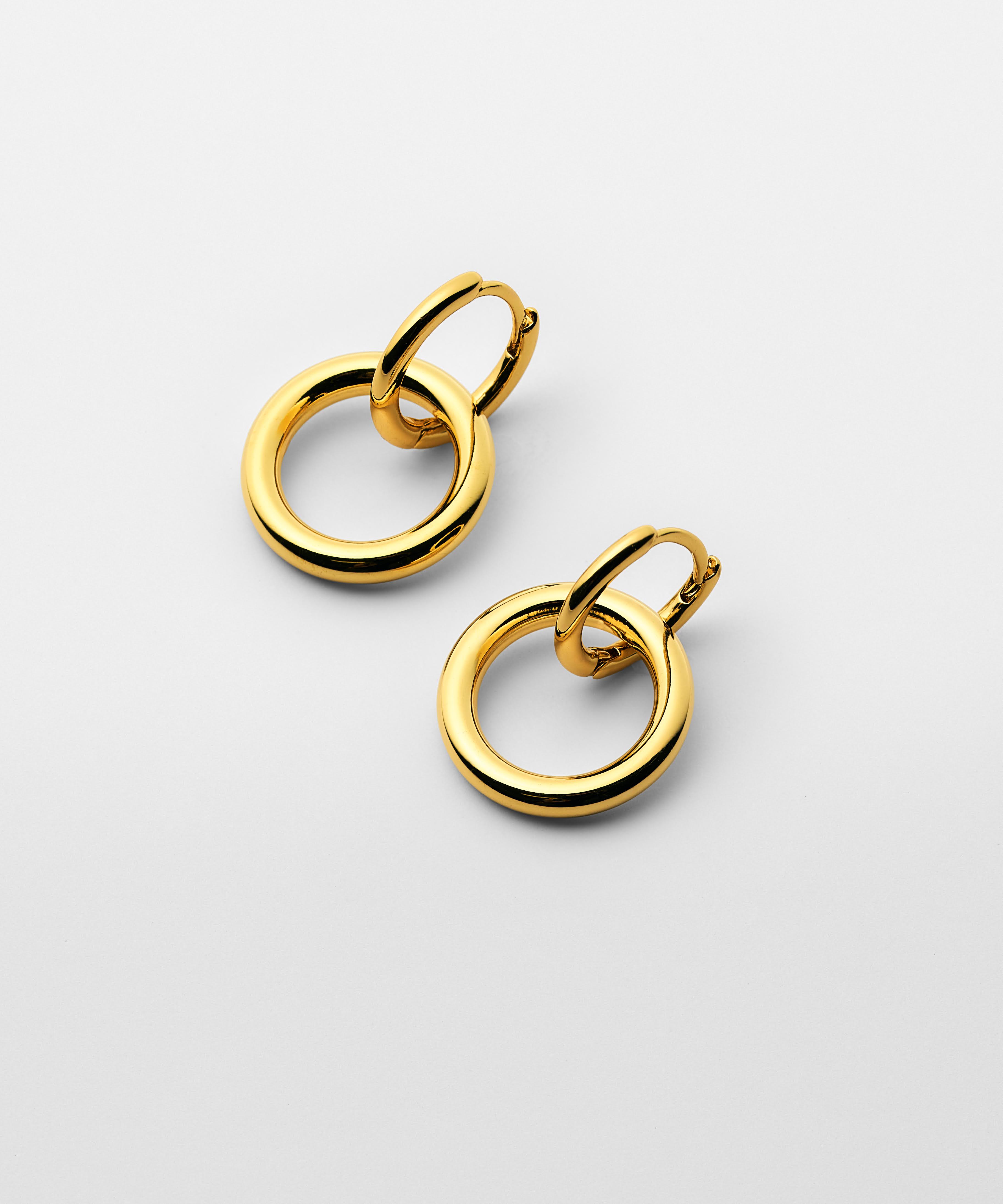 Double Ring Hoop Pierce