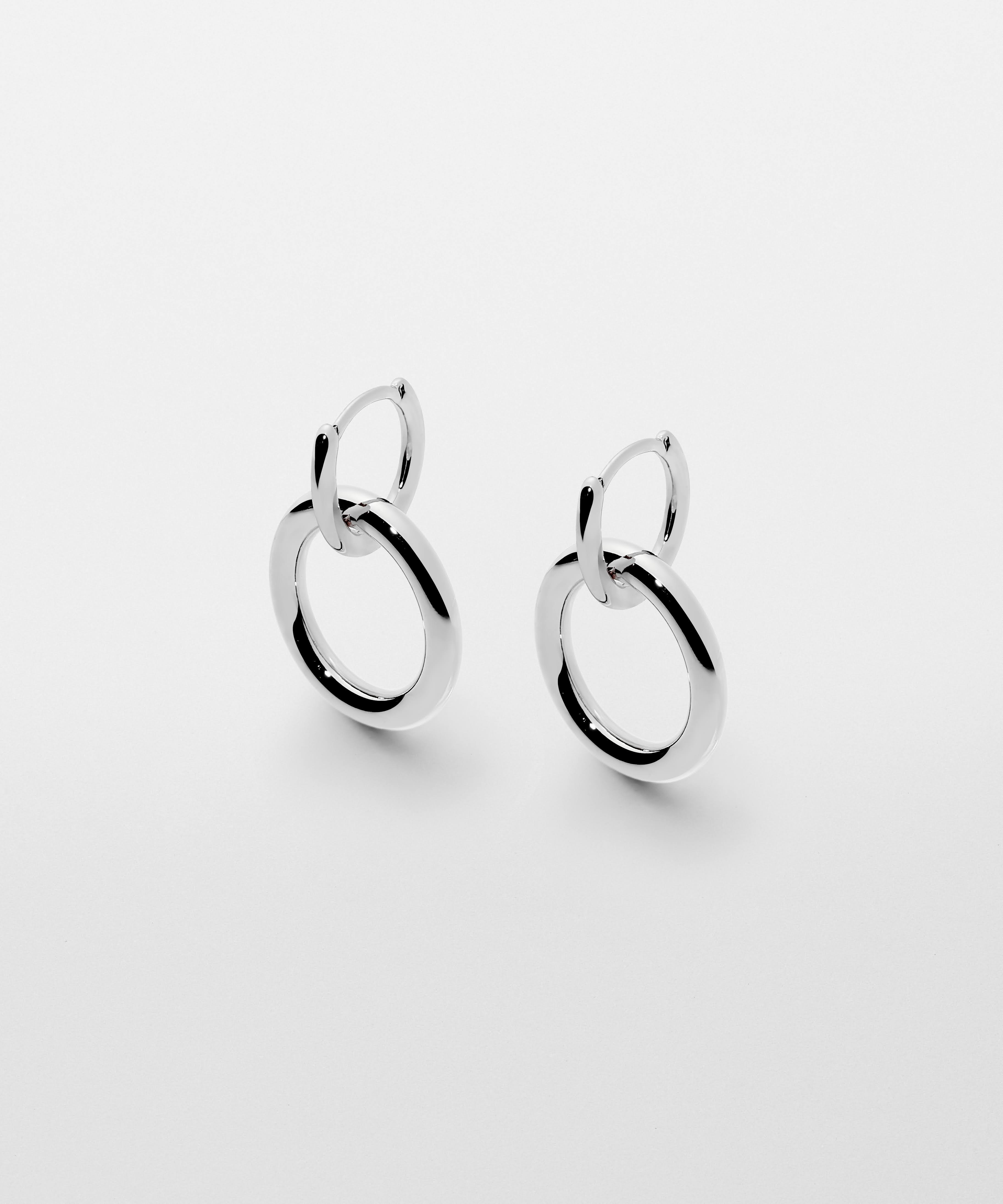 Double Ring Hoop Pierce