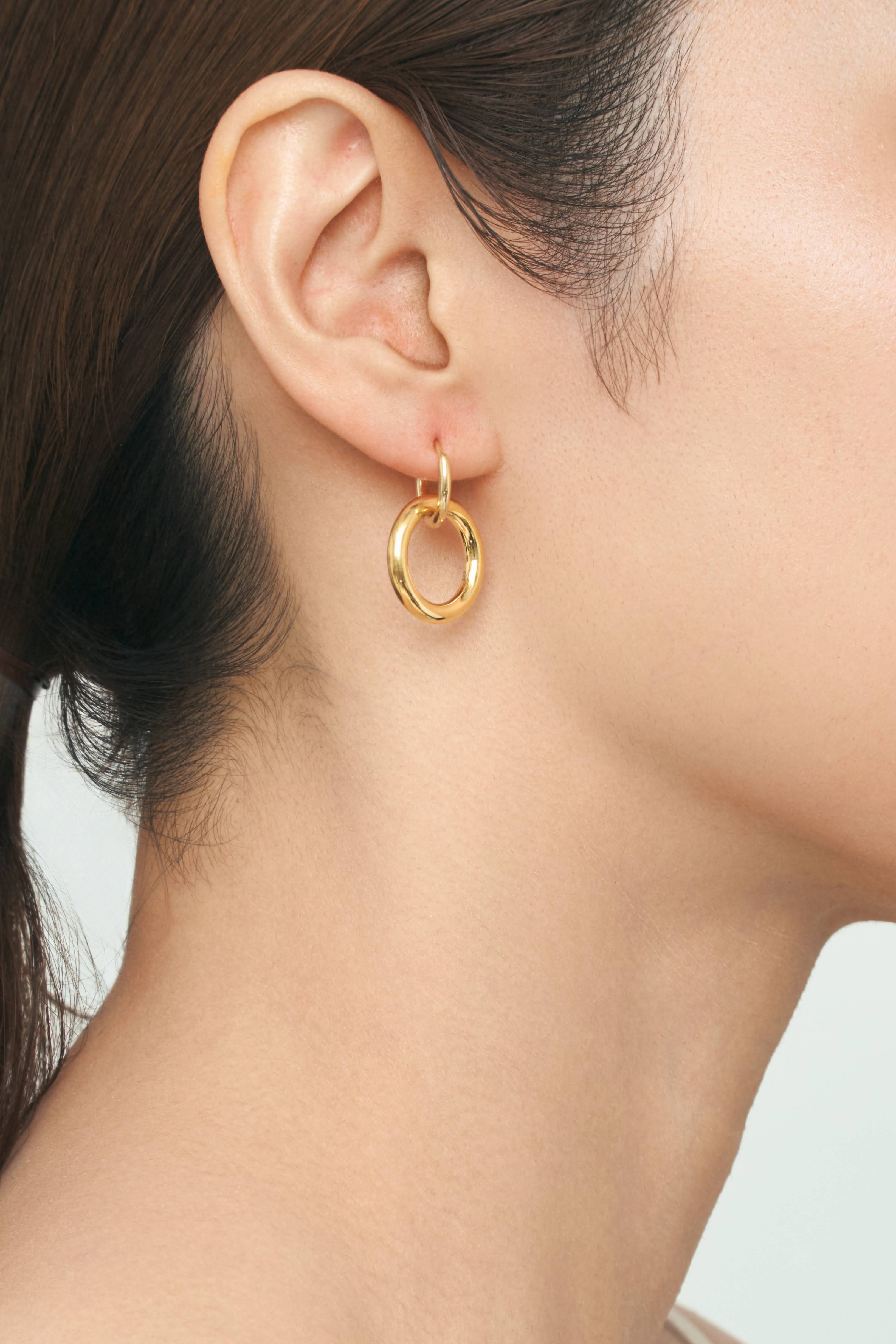 Double Ring Hoop Pierce